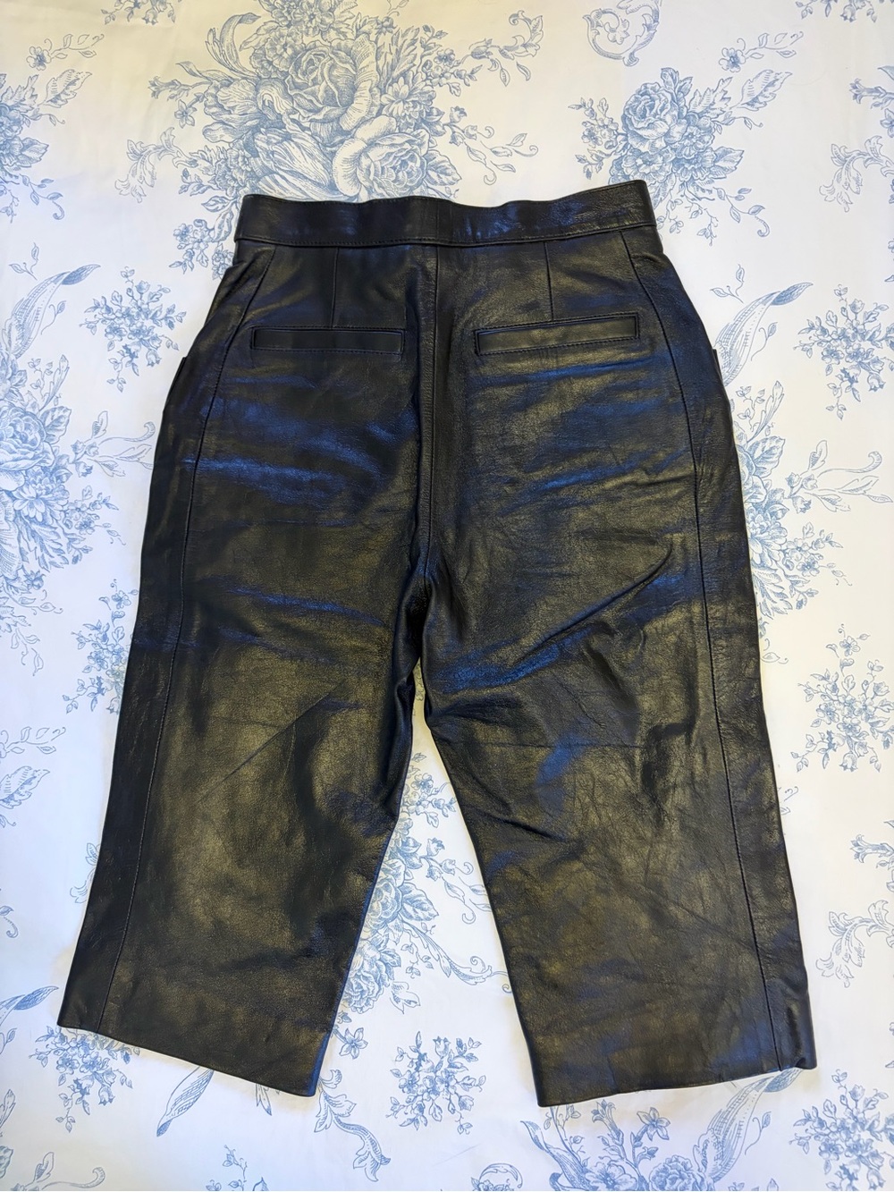 H&M Studio S/S 2021 Archival Genuine Leather Cropped Pants/ Long Shorts - Picture 4 of 10